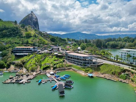 Hotel Resort con vista al lago en Guatapé
